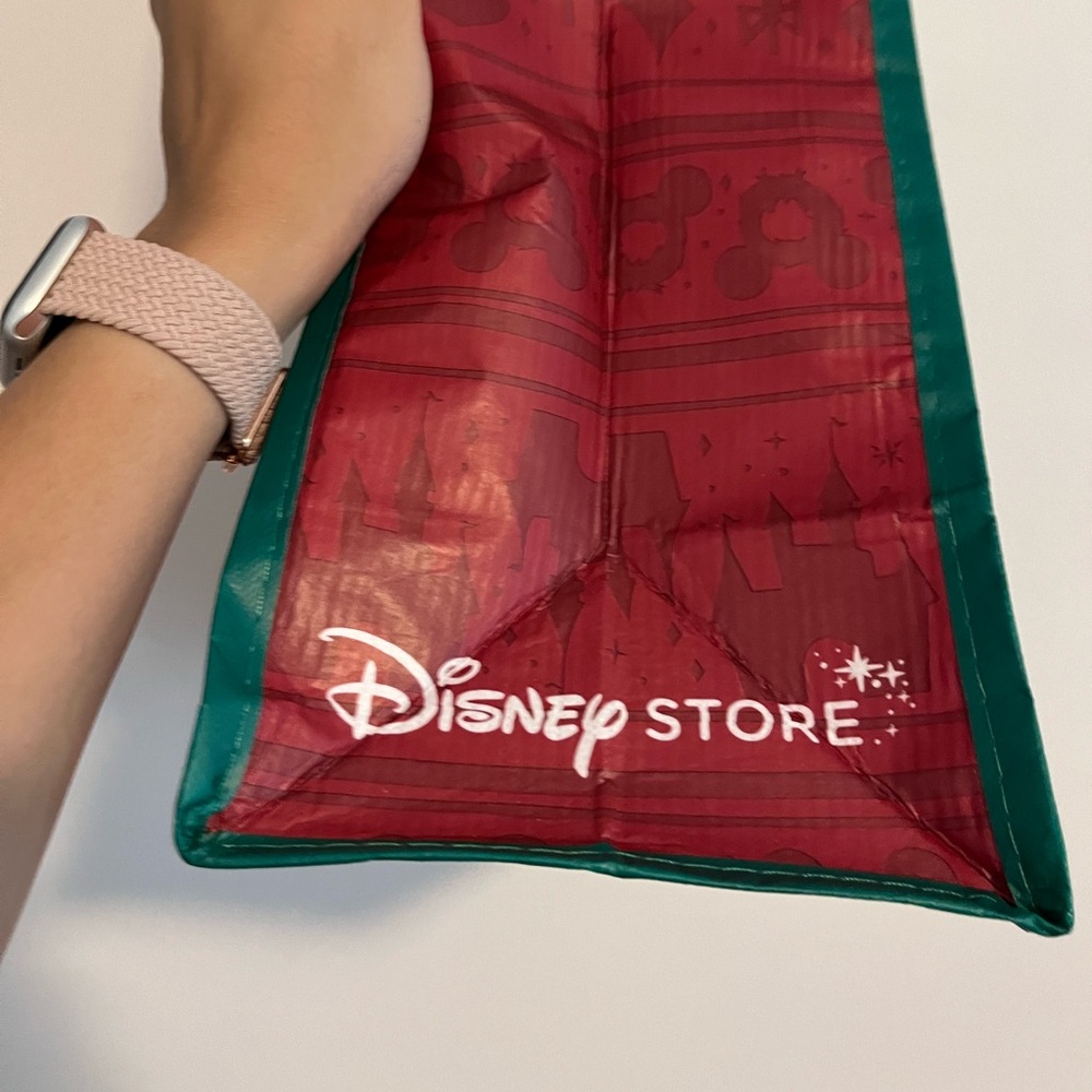 SOLD | ✨FWP $25+✨ Disney Store Christmas Reusable Bag - Picture 2 of 4